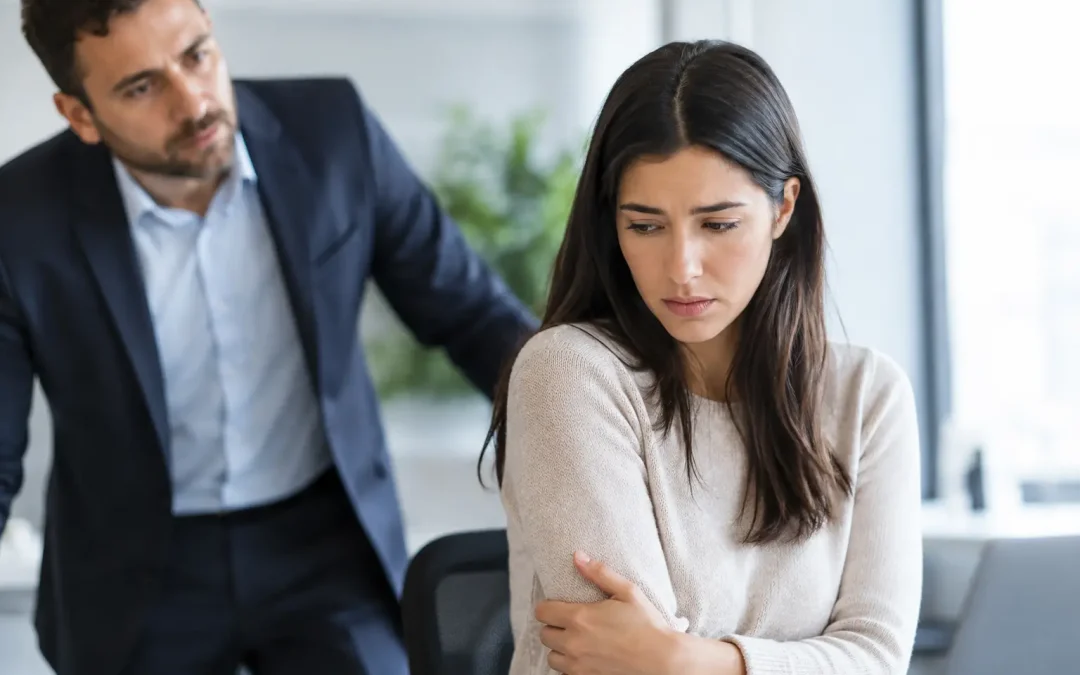 Ley Karin: qué hacer si sufres acoso laboral
